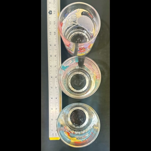 Set of 3 McDonalds Disney 100 years of magic tumblers - Picture 4 of 5